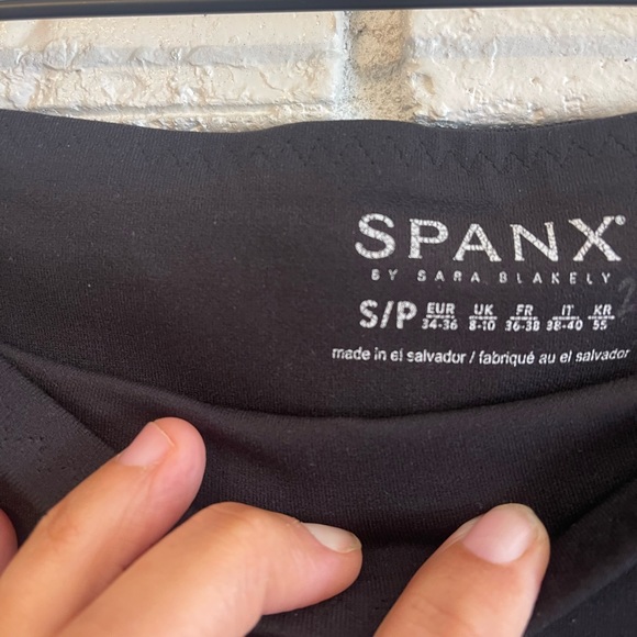 Spanx Black Leggings - Picture 3 of 4